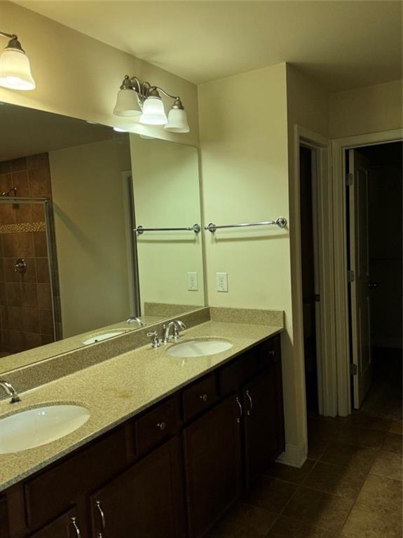 Building Photo - 760 Grove Valley Dr