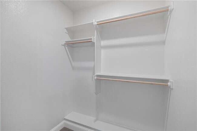 Building Photo - 292 Township Dr