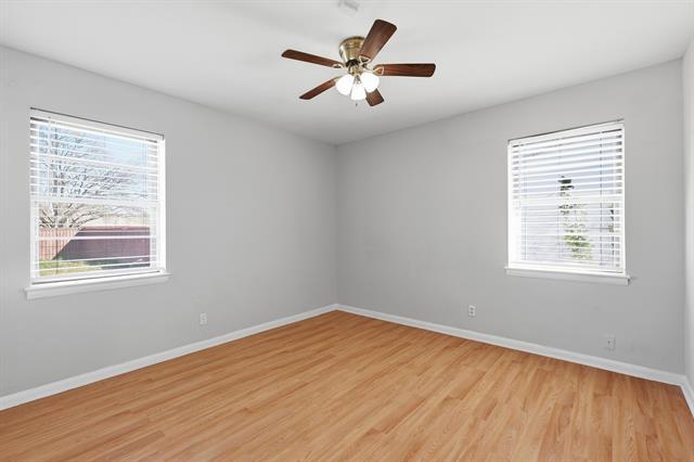 Building Photo - 242 W Cober Dr