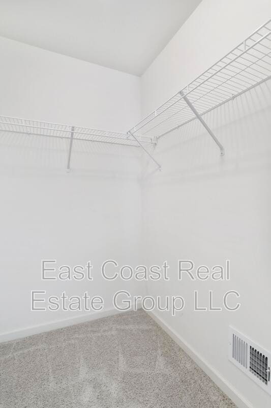Building Photo - 40 Clifton Mnr
