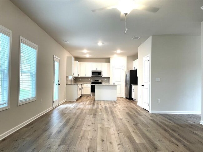 Building Photo - 434 Fox Crk Dr