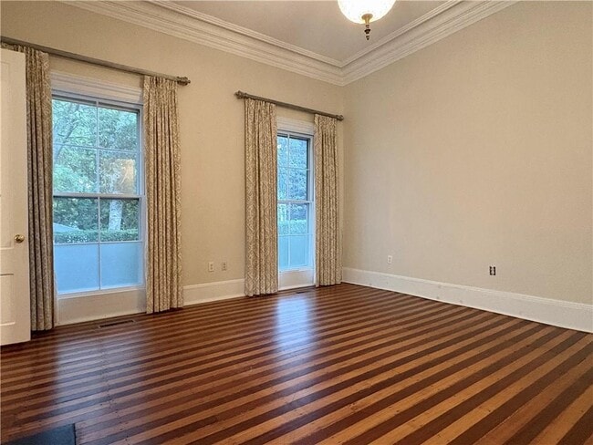 Building Photo - 20 Greenough Pl