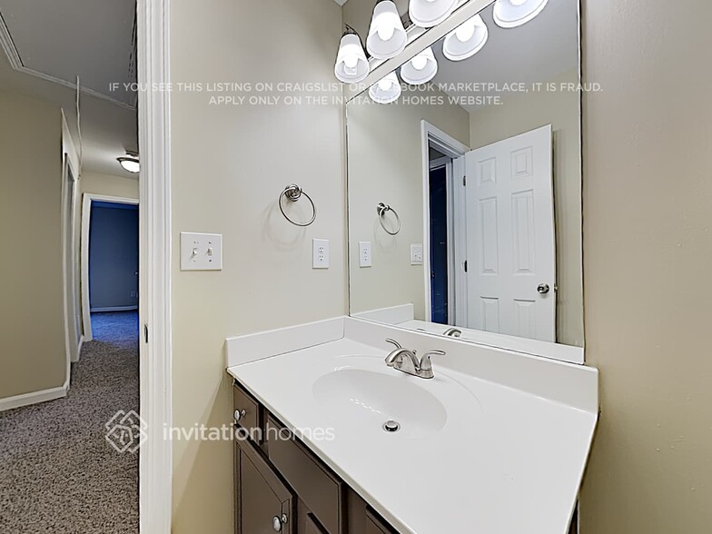 Building Photo - 3935 Brushy Wood Dr