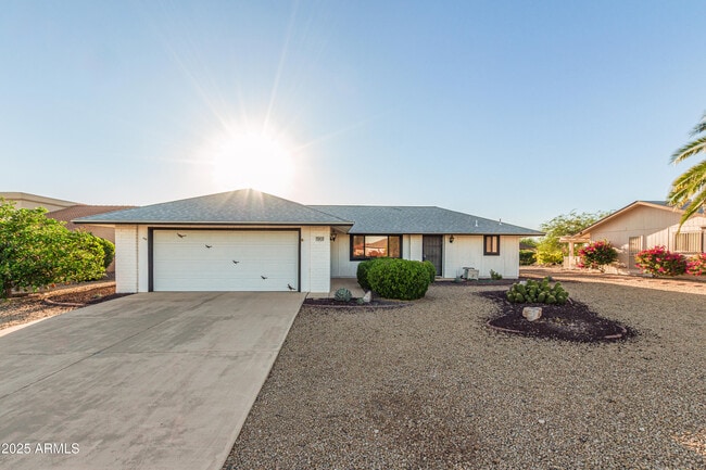 Primary Photo - 20014 N Conquistador Dr