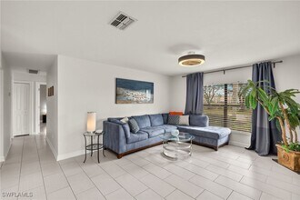 Building Photo - 13268 Whitehaven Ln