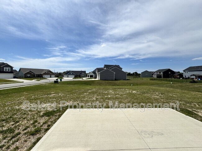 Building Photo - 12367 Speranza Dr