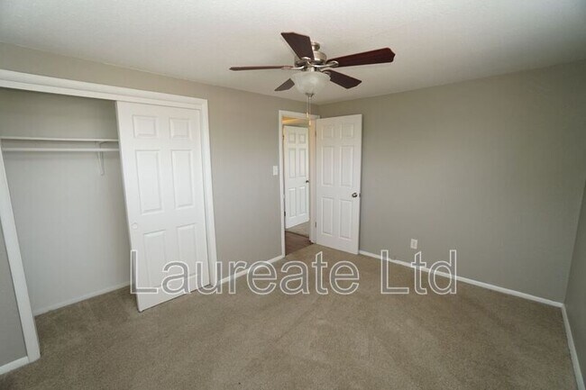 Building Photo - 10521 W 7th Pl