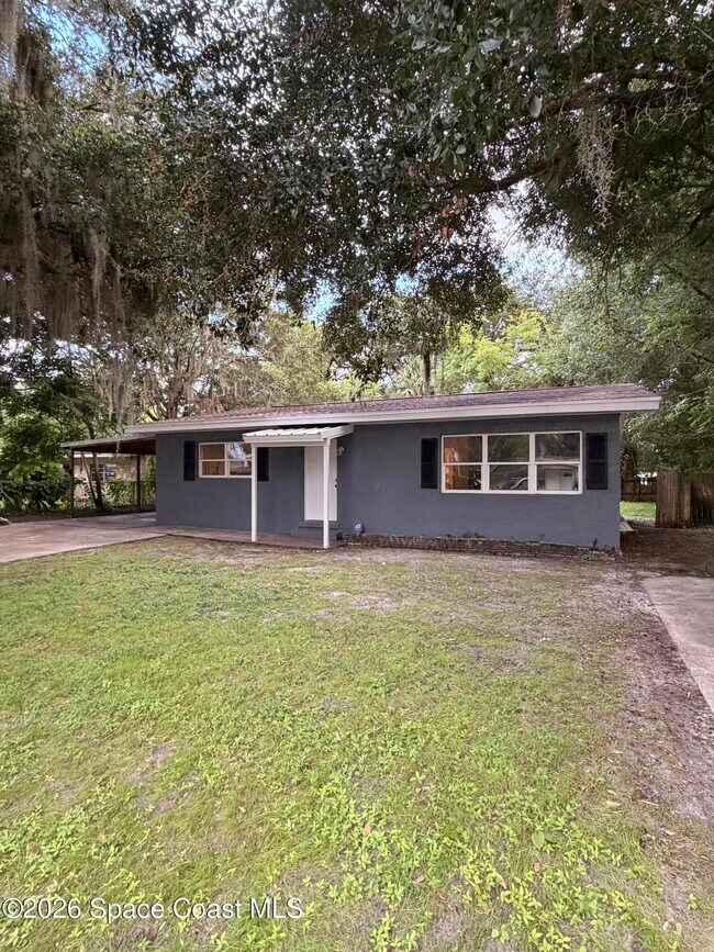 Building Photo - 2309 Anna Dr
