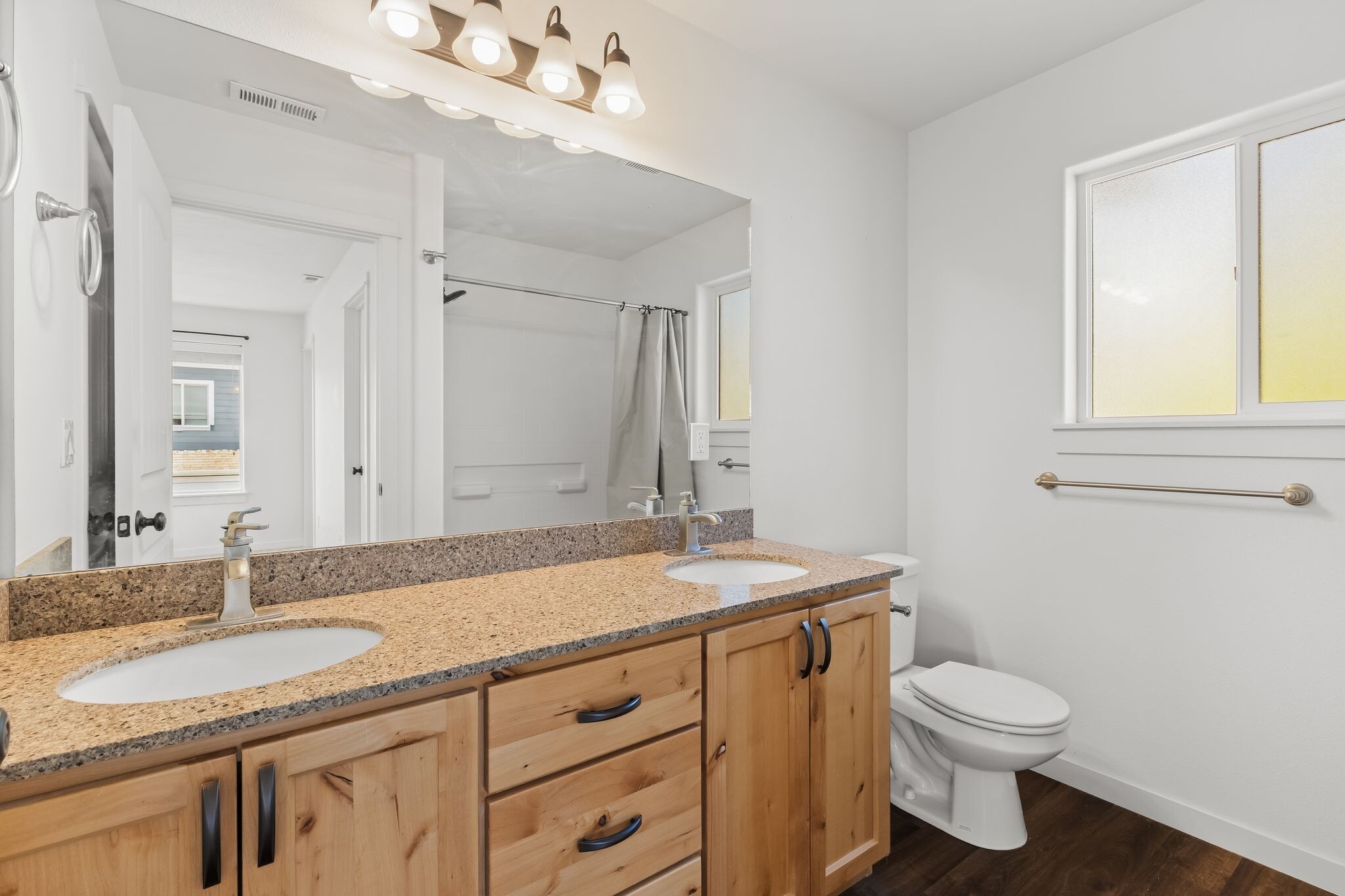 Building Photo - 1006 Pendulum Lane