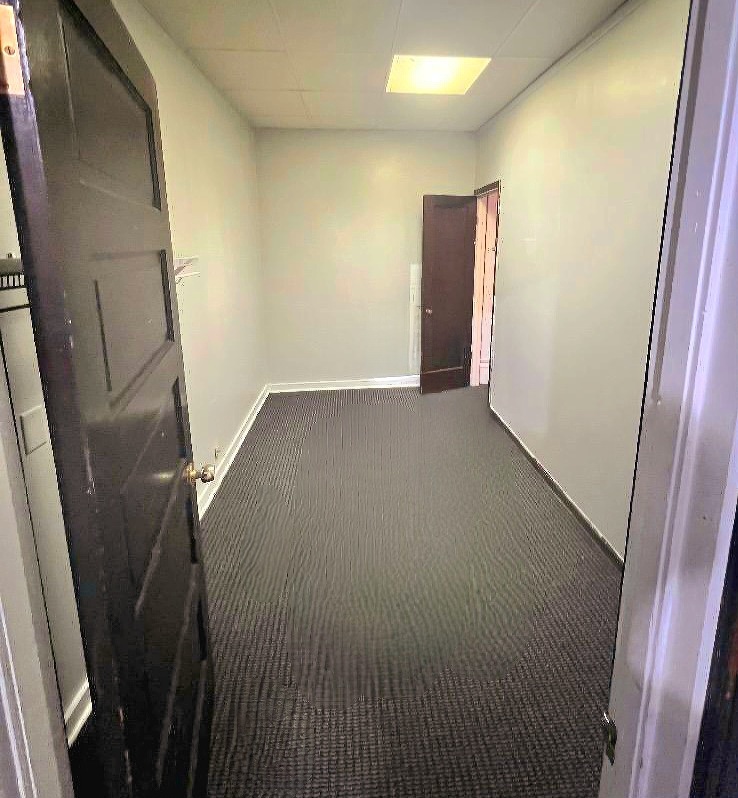 Building Photo - 1216 State St