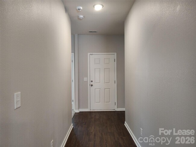 Building Photo - 9623 Weikert Rd