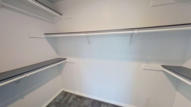 Building Photo - 16917 10th St