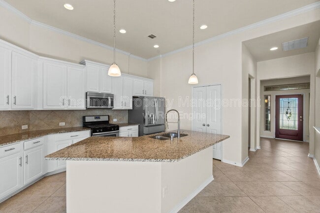 Building Photo - 9430 Harmony Lake Ln