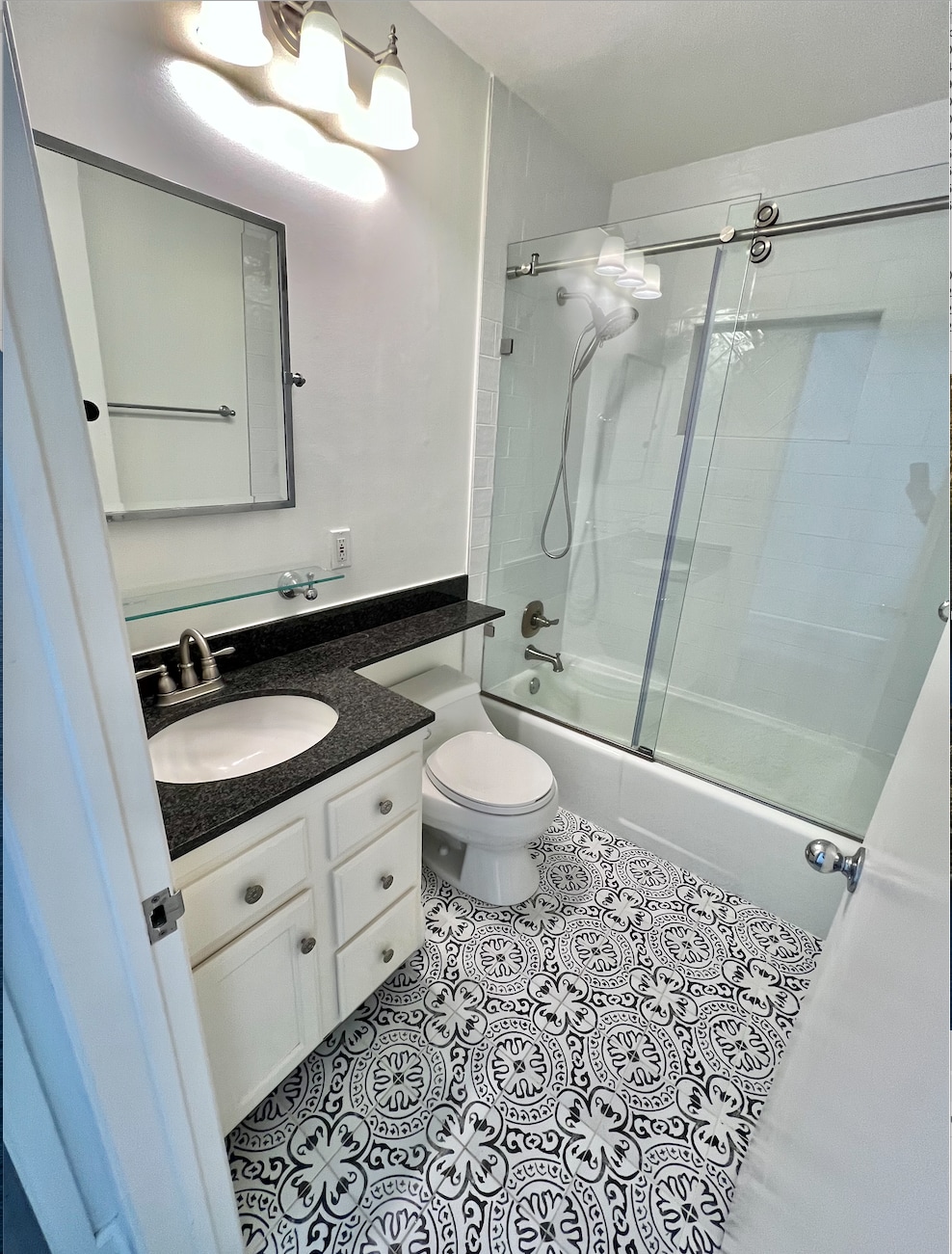 Building Photo - 311 Hill St