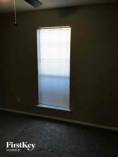 Building Photo - 4203 Salisbury Ct NW