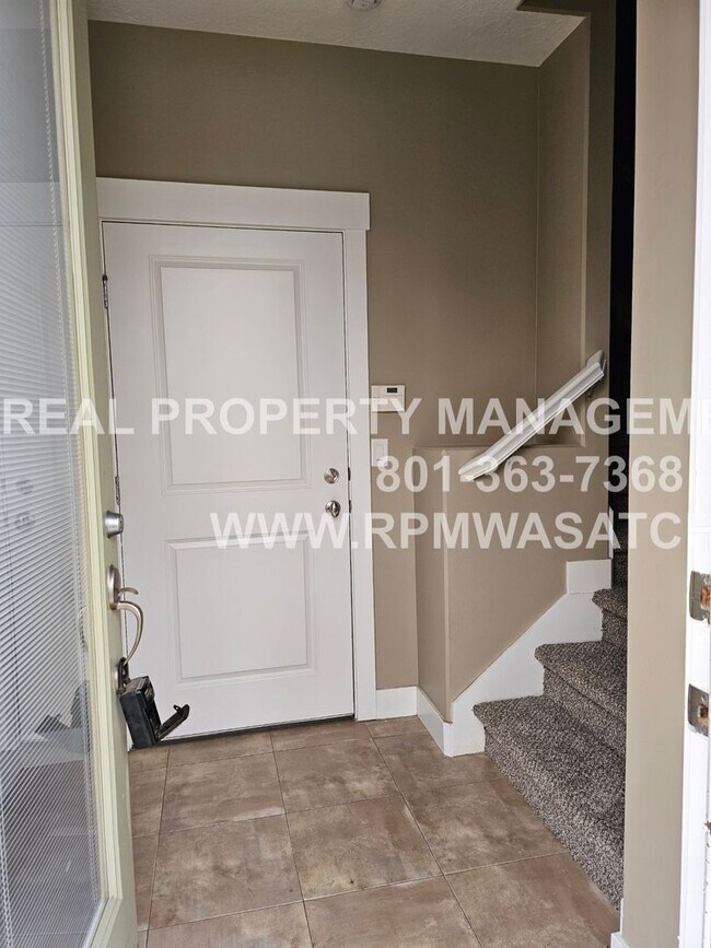 Building Photo - MOVE IN SPECIAL 1/2 off 1st months rent 3 Bedroom 2.5 Bath plus Bonus Room Town Home in Daybreak