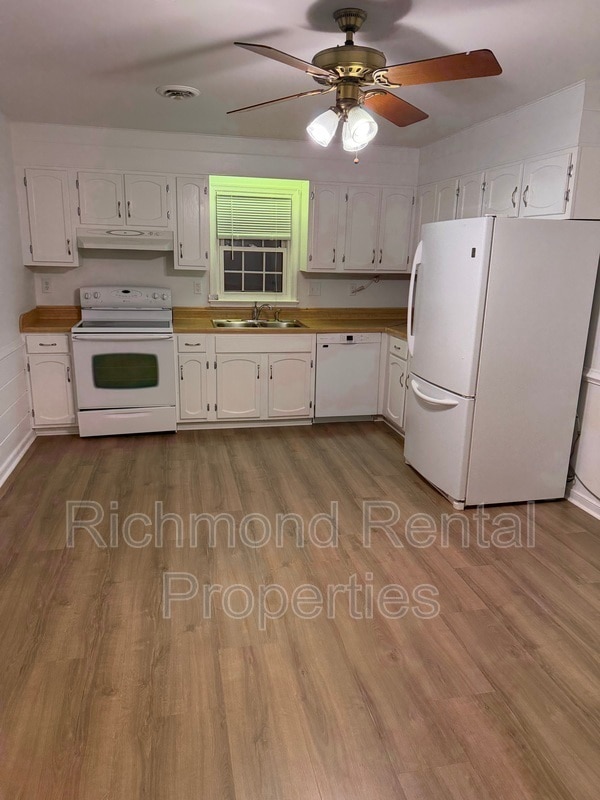 Building Photo - 10100 Bayham Dr