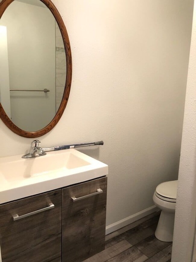 Building Photo - New 1 Bedroom 1 Bath Mother in law in Everett