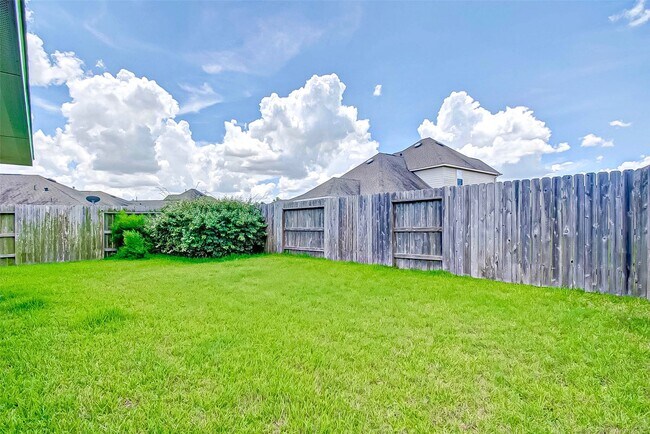 Building Photo - 18802 Majestic Vista Ln