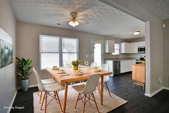 Building Photo - 1843 Canopy Ln