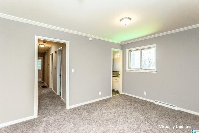 Building Photo - 929 Sherwood Forest Dr