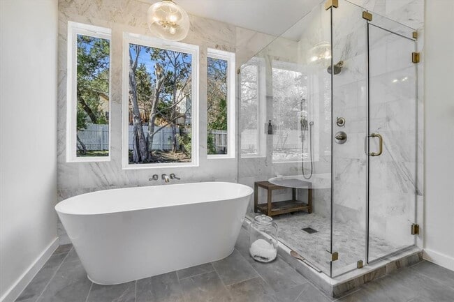 Building Photo - 6300 Bon Terra Dr