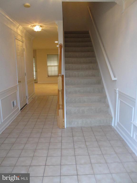 Building Photo - 43811 Tattinger Terrace