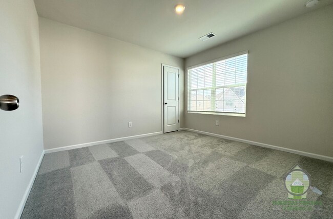 Building Photo - 209 Wintersweet Wy