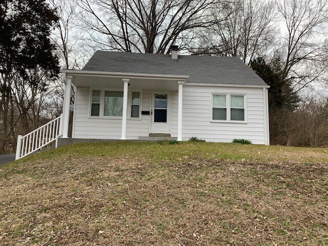 Primary Photo - Charming South County Home!