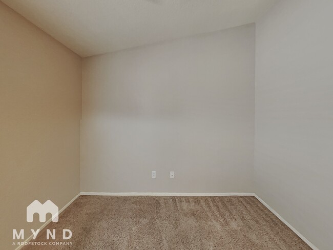 Building Photo - 212 Sandpiper Village Way