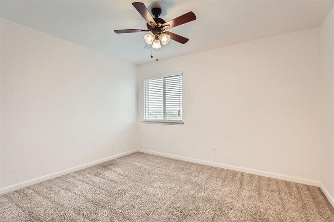 Building Photo - 2330 Blake Way