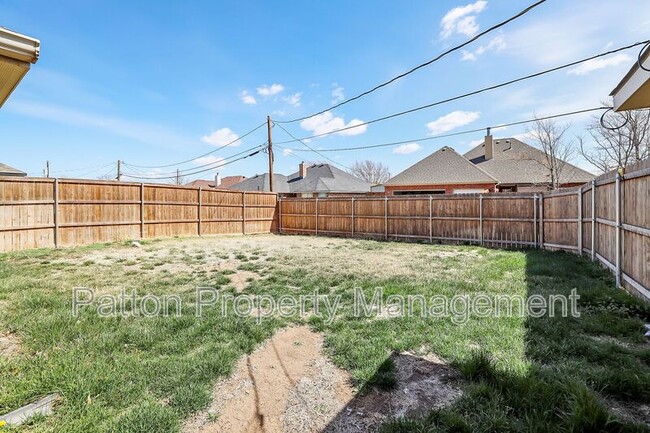 Building Photo - 6205 Janae St