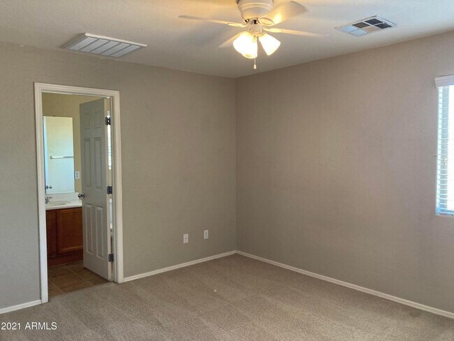 Building Photo - 4957 S Stonecreek Blvd