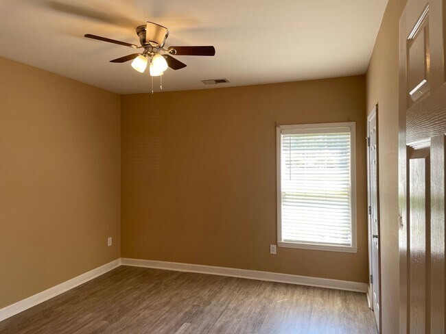 Second Bedroom - 5103 Gemma Way