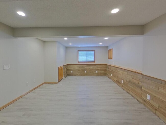 Building Photo - 14358 Bluebird St NW