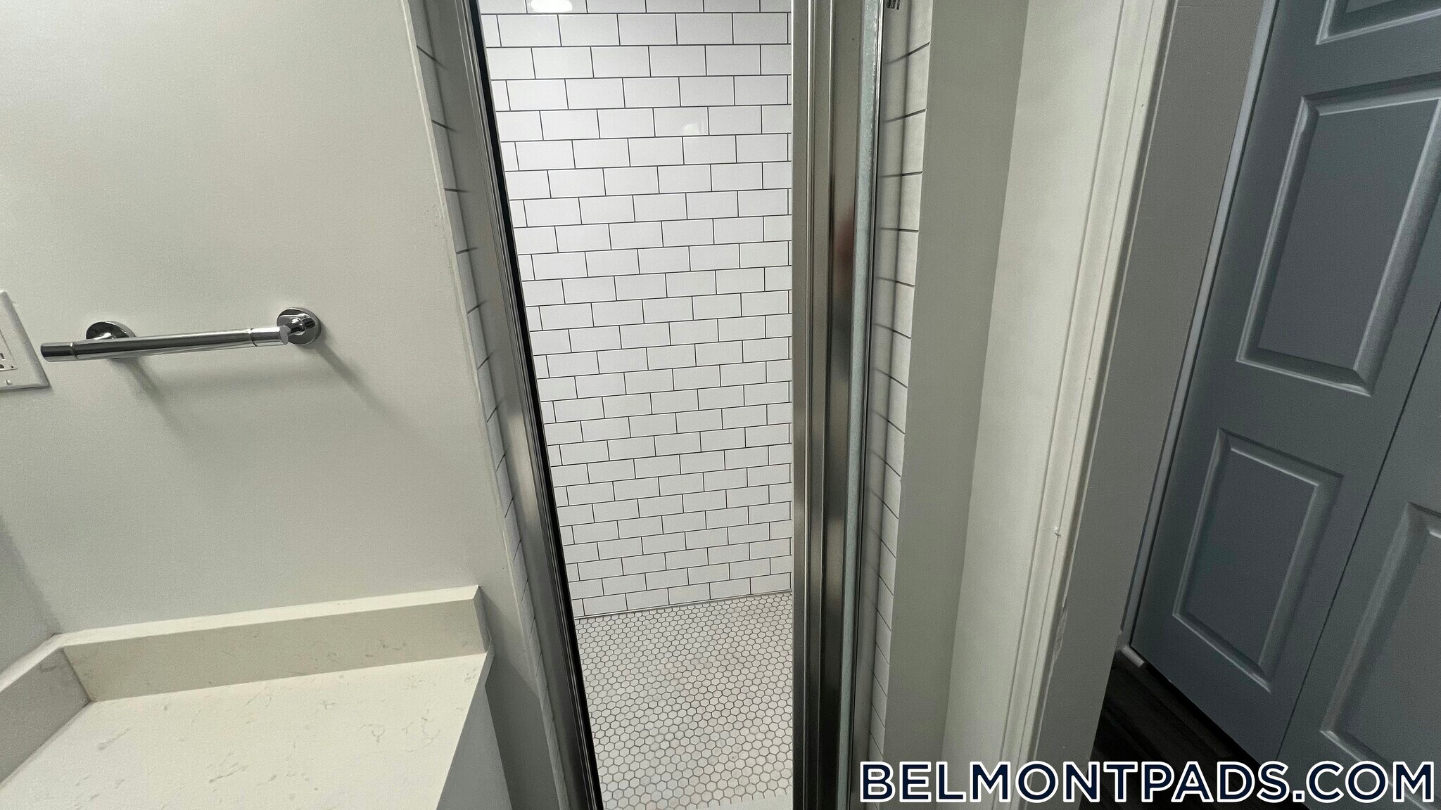 Building Photo - 55 Hill Rd