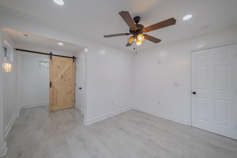 Building Photo - 825 Market St