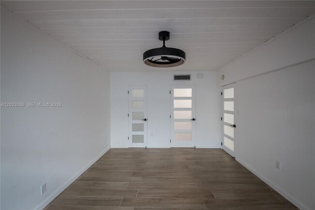 Building Photo - 6380 Jack Rabbit Ln