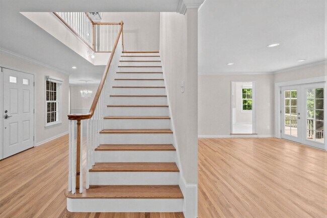 Building Photo - 6609 Heidi Ct