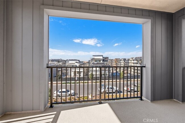 Building Photo - 125 Seep