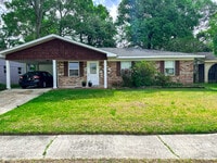 Building Photo - 3834 Brookwood Dr