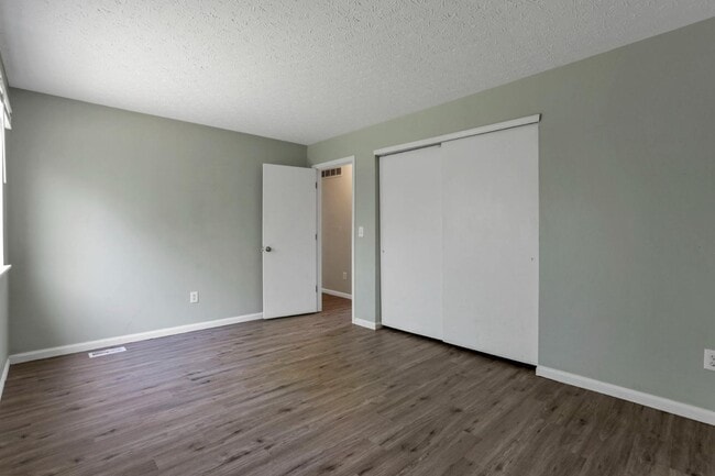 Building Photo - 2789 Raphael Dr