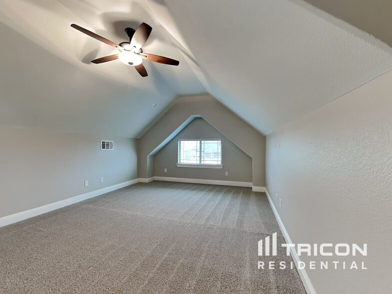 Building Photo - 3065 Bridgecreek Dr