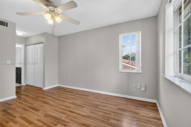 Building Photo - 7808 Sonoma Springs Cir