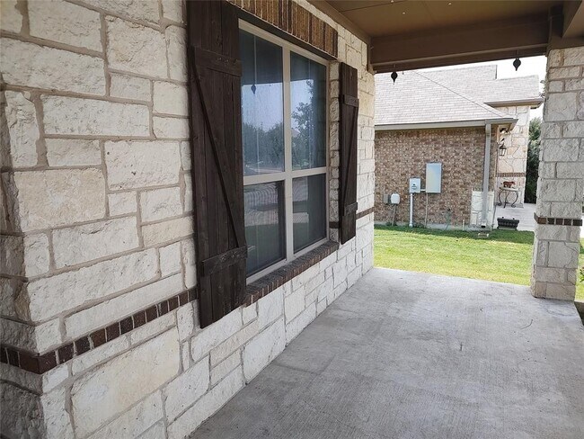 Building Photo - 173 Lone Tree Hollow