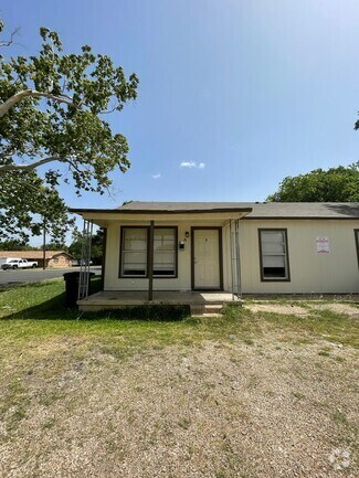 Building Photo - 1810 N Gray St