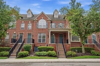 Building Photo - 39475 Springwater Dr