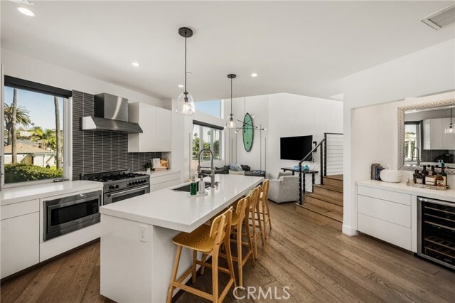 Building Photo - 4405 Channel Pl