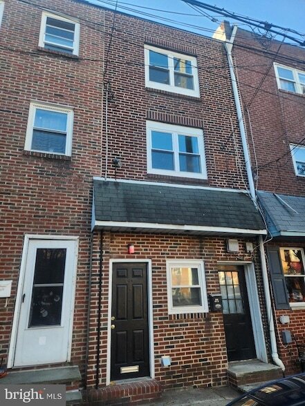 Building Photo - 1528 E Susquehanna Ave