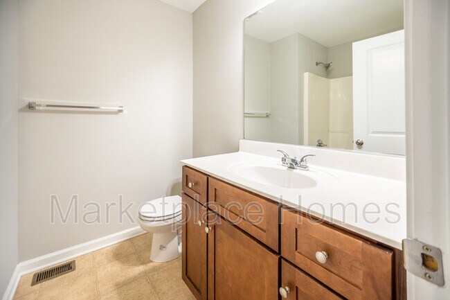 Building Photo - 211 Adderman Dr